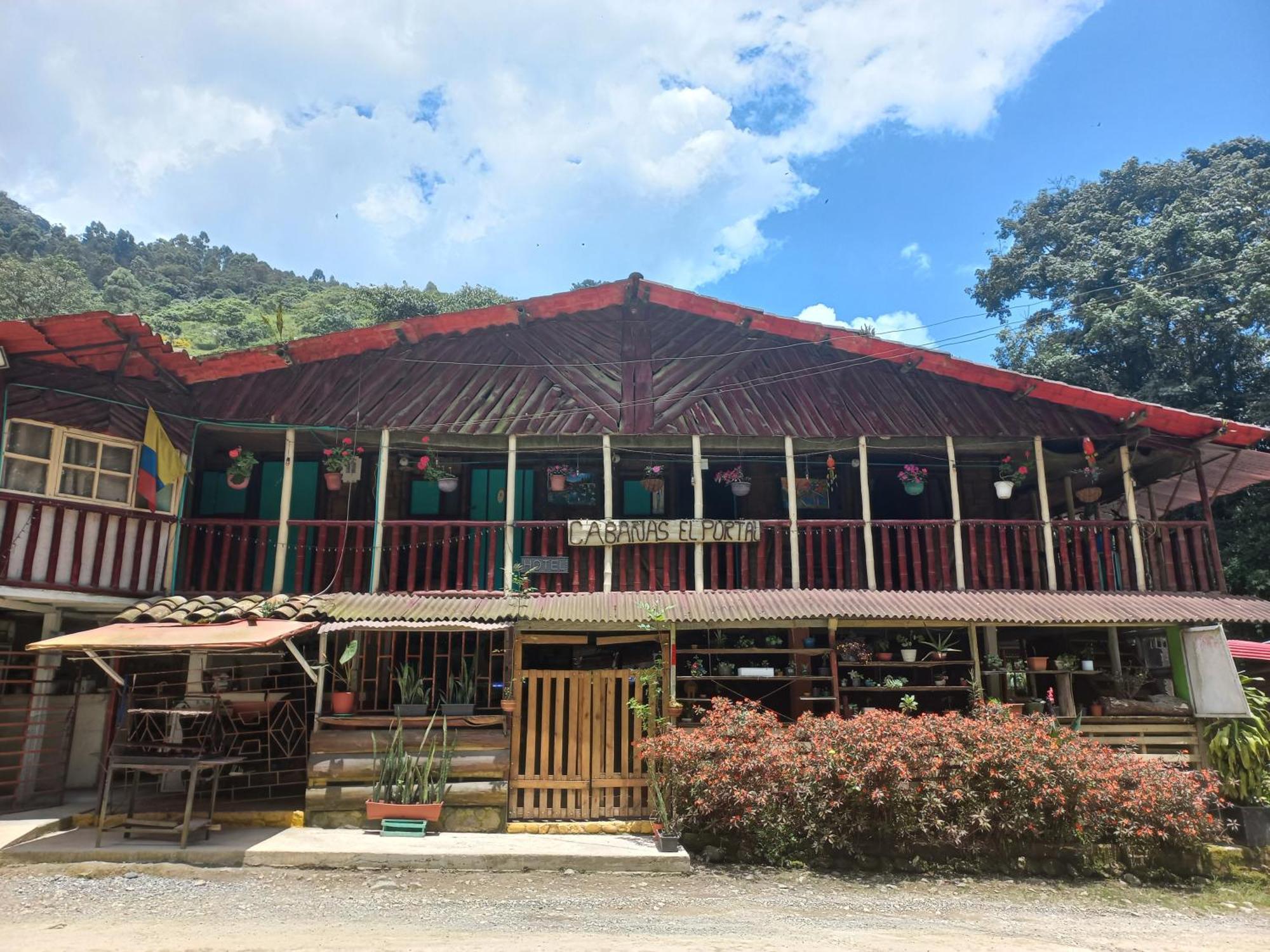 Cabanas El Portal 圣罗莎德卡瓦尔 外观 照片